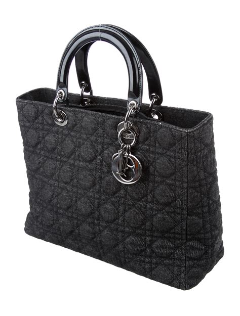 lady dior bag dimensions|christian dior lady large bag.